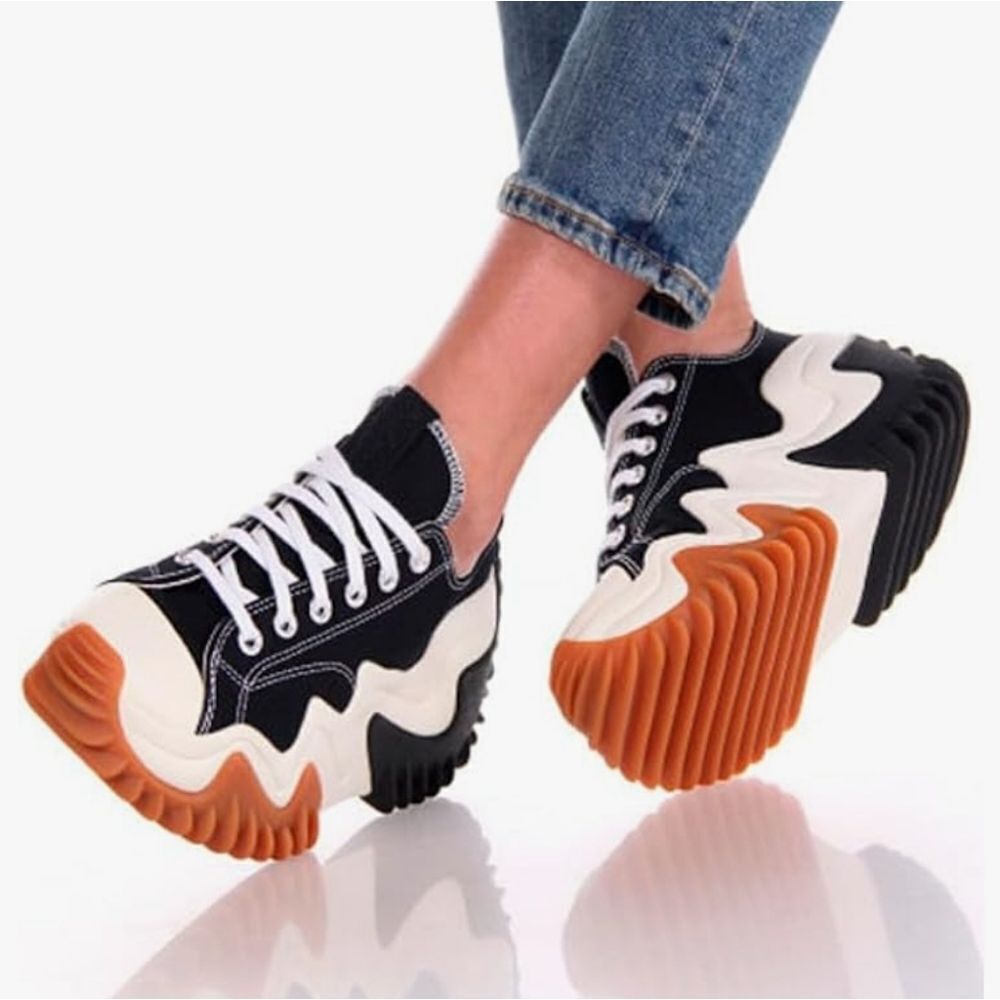 BRAND NEW CONVERSE UNISEX STAR MOTION PLATFORM SNEAKERS G1